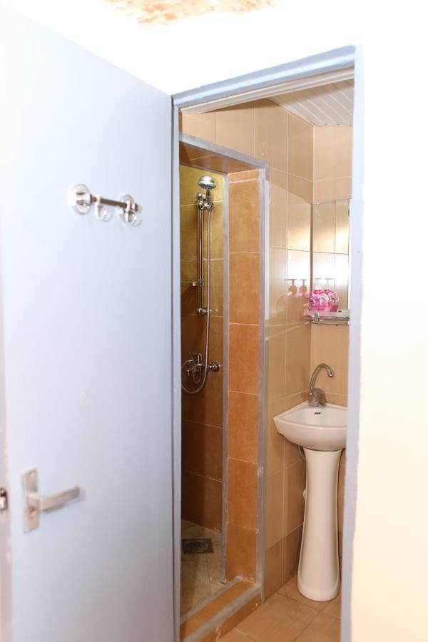 Guest House Kakabadzeebi 9 Tiflis Dış mekan fotoğraf